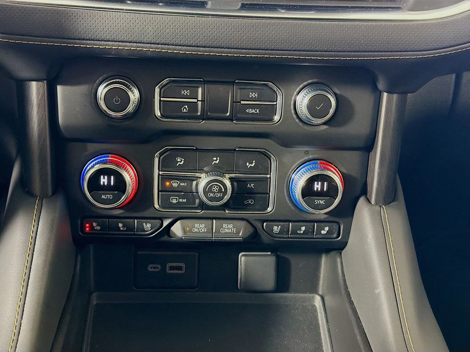 2024 GMC Yukon 5th Gen - Image 19 of 21