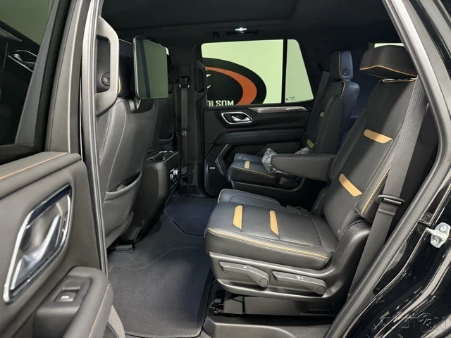2024 GMC Yukon 5th Gen - Image 15 of 21