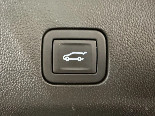 2024 GMC Yukon 5th Gen - Image 8 of 21