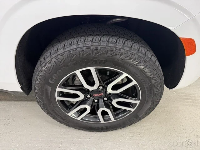 2024 GMC Yukon 5th Gen - Image 4 of 21
