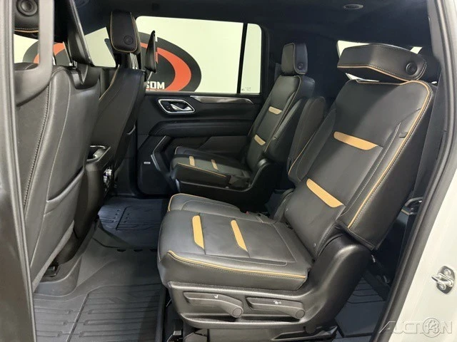 2024 GMC Yukon 5th Gen - Image 14 of 21