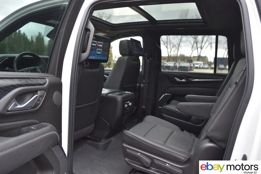 2024 GMC Yukon 5th Gen - Image 13 of 21