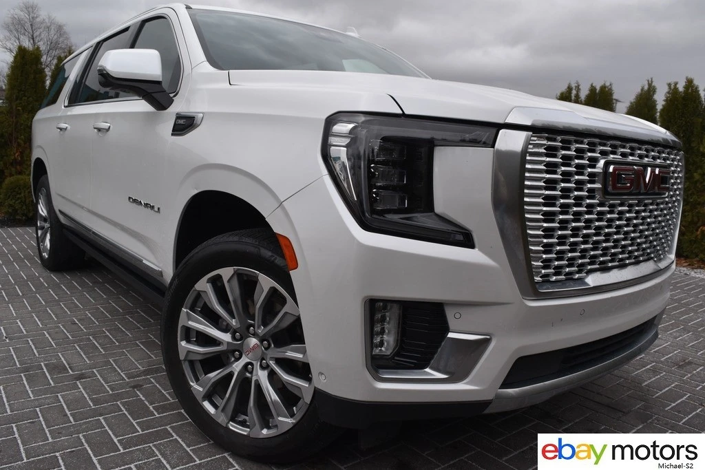 2024 GMC Yukon 5th Gen - Image 2 of 21