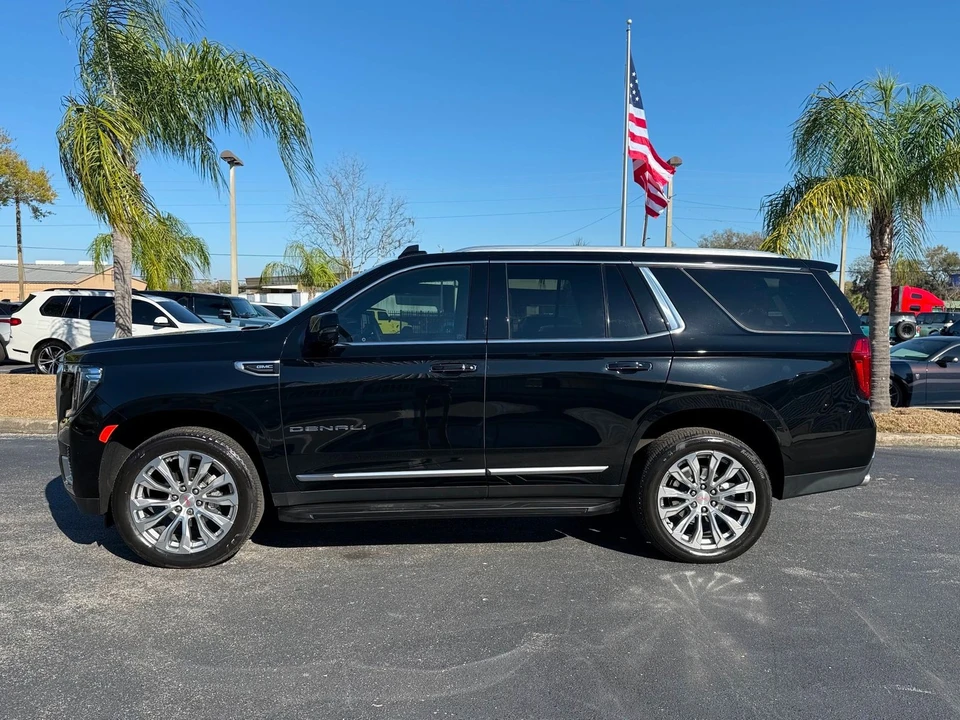 2024 GMC Yukon 5th Gen - Image 12 of 12