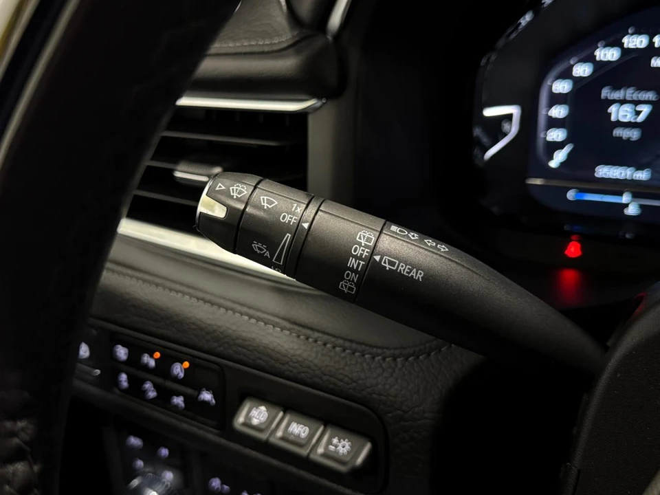 2024 GMC Yukon 5th Gen - Image 14 of 21