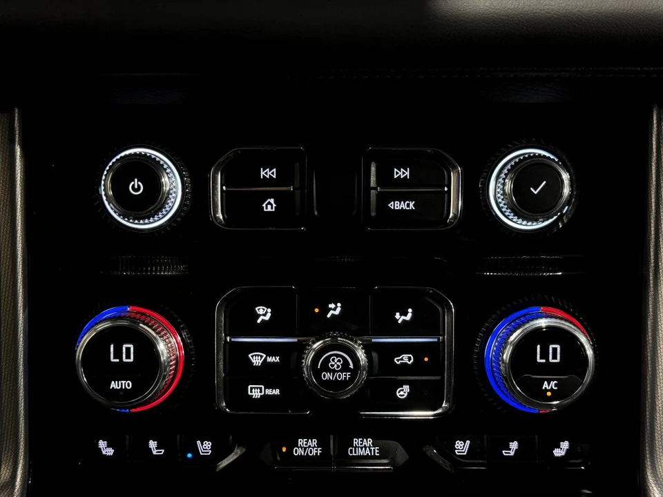 2024 GMC Yukon 5th Gen - Image 19 of 21