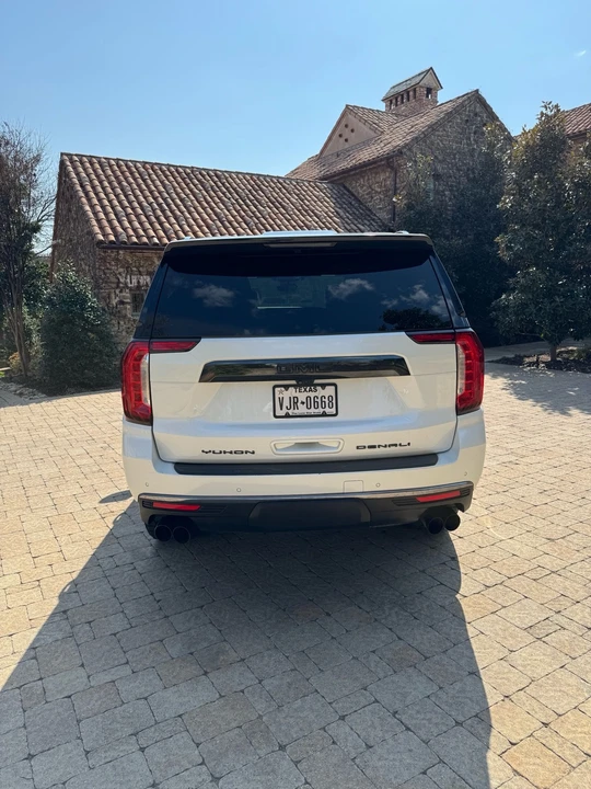 2024 GMC Yukon 5th Gen - Image 5 of 16