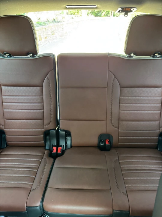 2024 GMC Yukon 5th Gen - Image 13 of 16