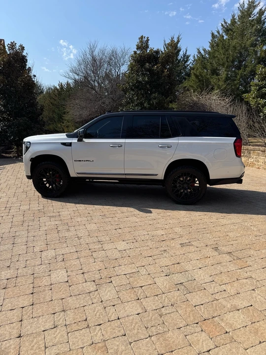 2024 GMC Yukon 5th Gen - Image 6 of 16