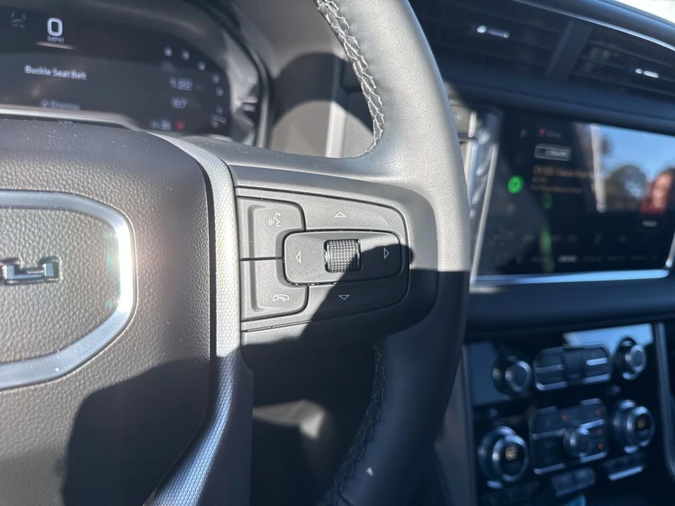 2024 GMC Yukon 5th Gen - Image 19 of 21