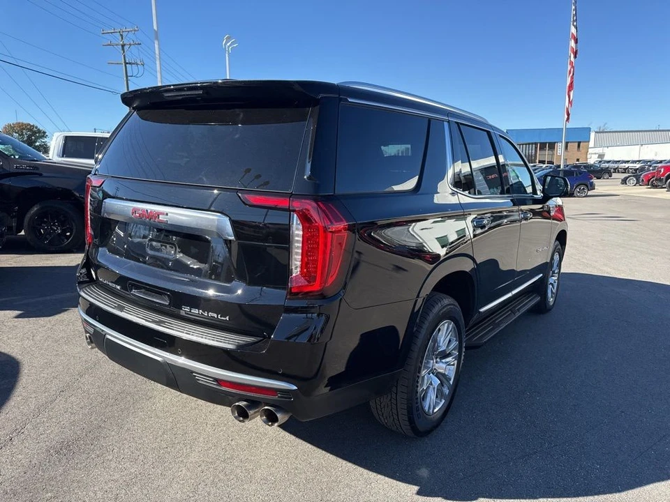 2024 GMC Yukon 5th Gen - Image 5 of 21