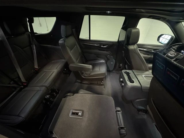 2024 GMC Yukon 5th Gen - Image 15 of 21
