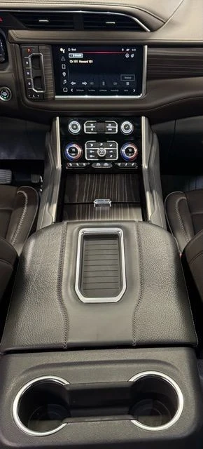 2024 GMC Yukon 5th Gen - Image 20 of 21