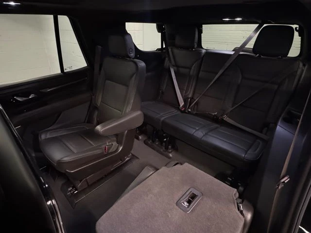 2024 GMC Yukon 5th Gen - Image 16 of 21