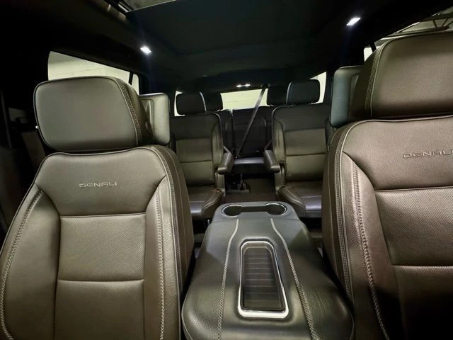 2024 GMC Yukon 5th Gen - Image 12 of 21
