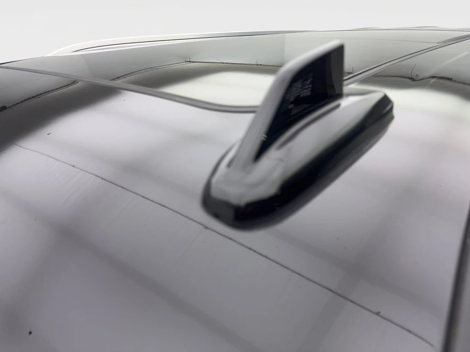 2024 GMC Yukon 5th Gen - Image 20 of 21