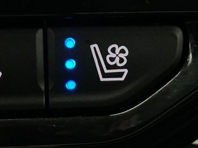 2024 GMC Yukon 5th Gen - Image 8 of 12