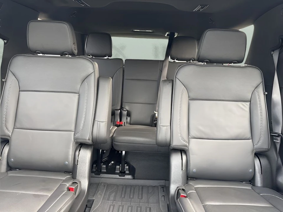 2024 GMC Yukon 5th Gen - Image 13 of 21