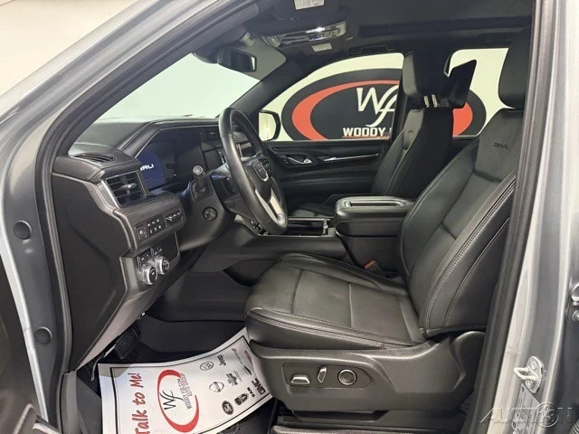 2024 GMC Yukon 5th Gen - Image 9 of 12