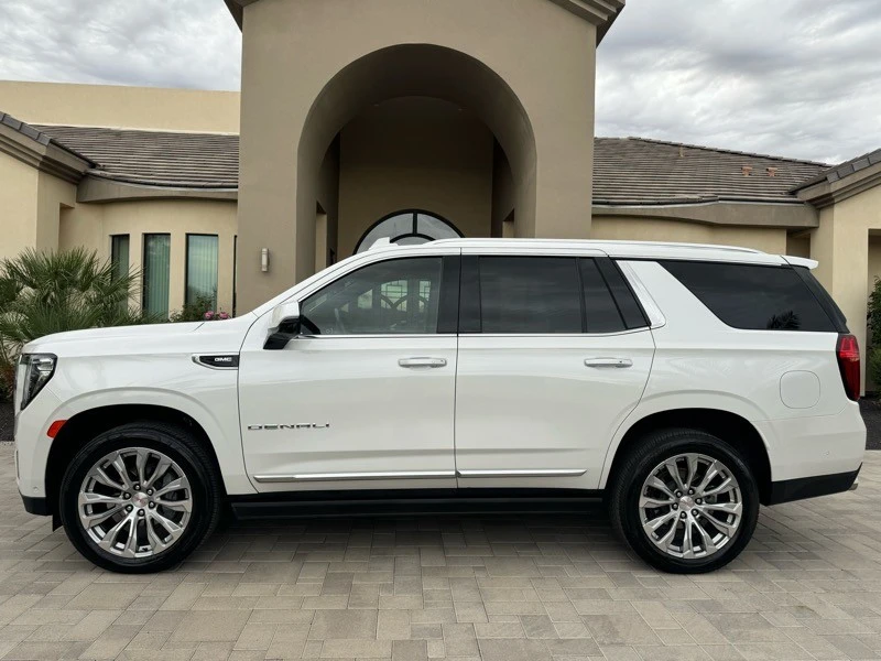 2024 GMC Yukon 5th Gen - Image 8 of 21