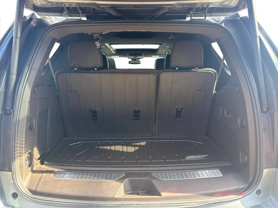 2024 GMC Yukon 5th Gen - Image 12 of 21