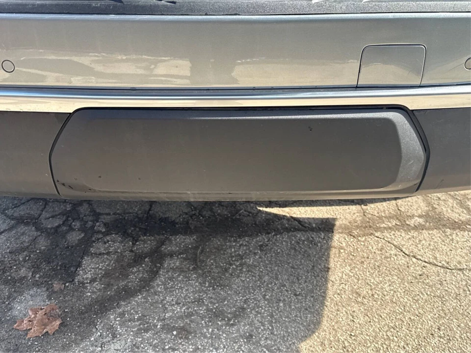 2024 GMC Yukon 5th Gen - Image 21 of 21