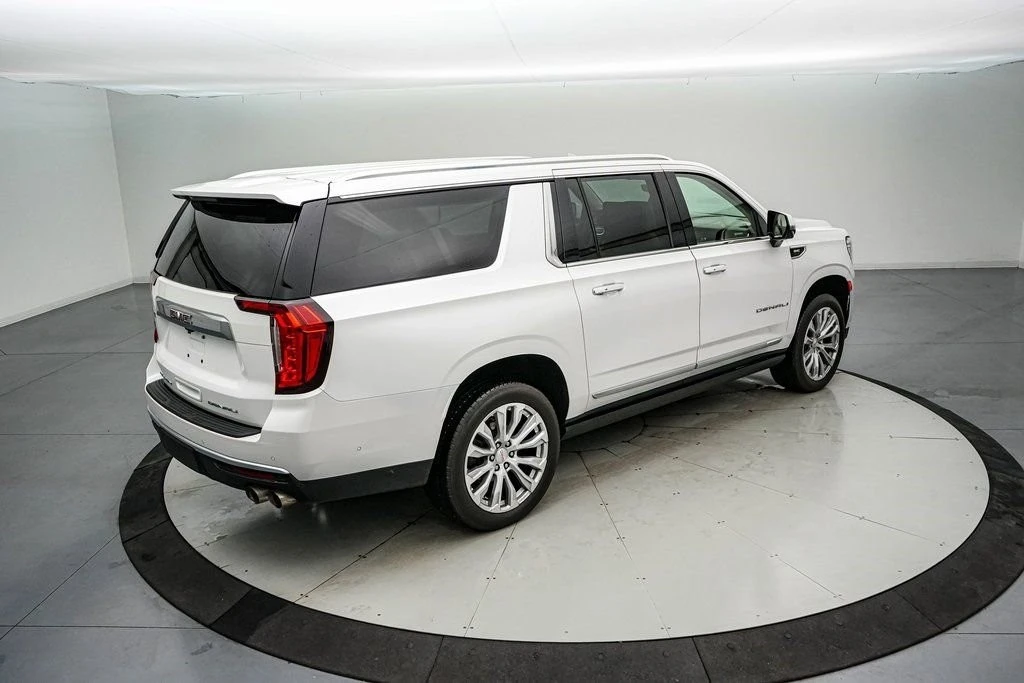 2024 GMC Yukon 5th Gen - Image 5 of 21