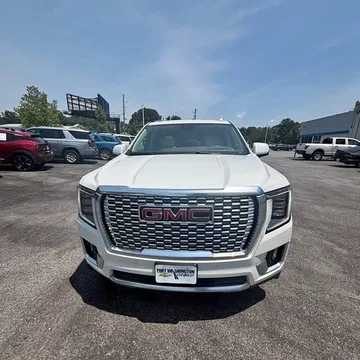 2024 GMC Yukon Denali Sport Utility 4D