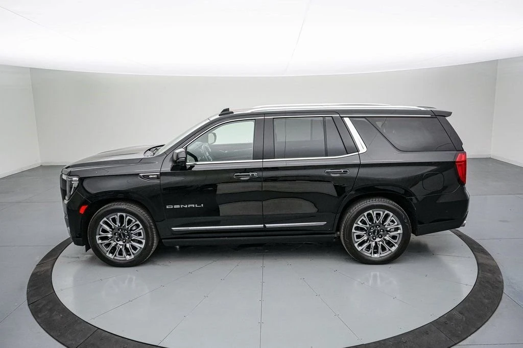 2024 GMC Yukon 5th Gen - Image 8 of 21