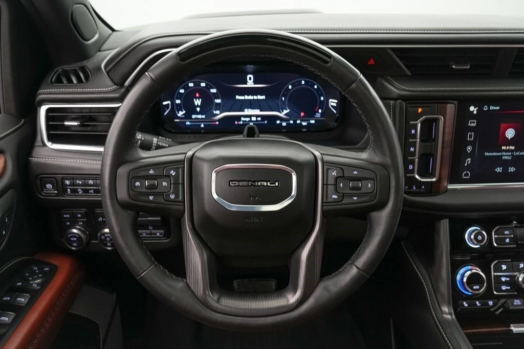 2024 GMC Yukon 5th Gen - Image 15 of 21