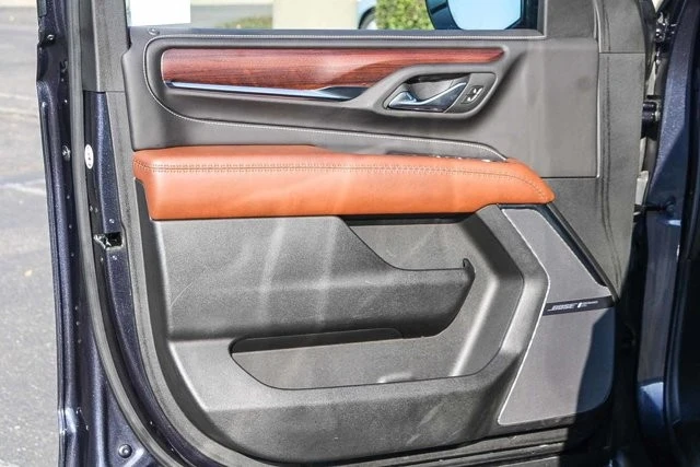 2024 GMC Yukon 5th Gen - Image 20 of 21