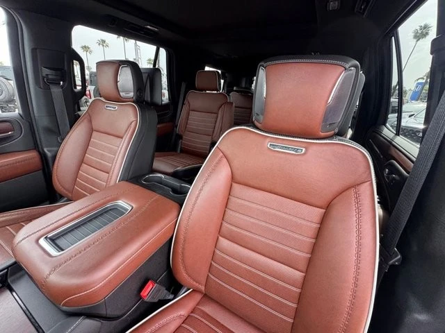 2024 GMC Yukon 5th Gen - Image 20 of 21