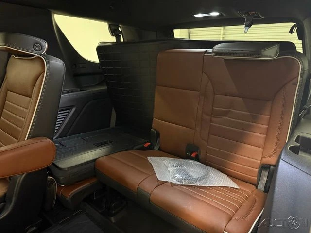 2024 GMC Yukon 5th Gen - Image 21 of 21