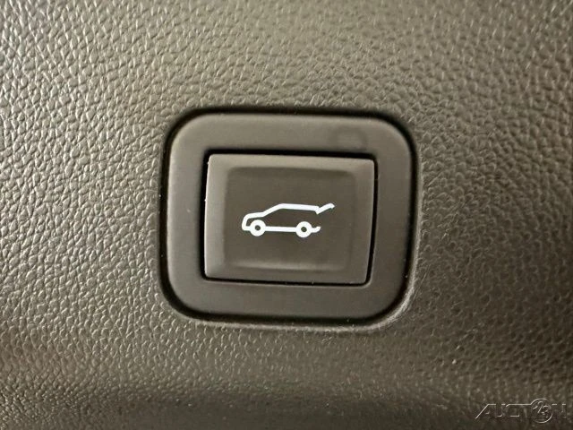 2024 GMC Yukon 5th Gen - Image 9 of 21