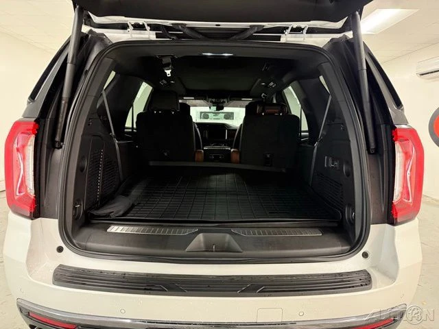 2024 GMC Yukon 5th Gen - Image 8 of 21