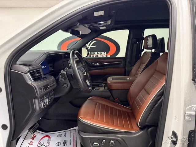 2024 GMC Yukon 5th Gen - Image 11 of 21