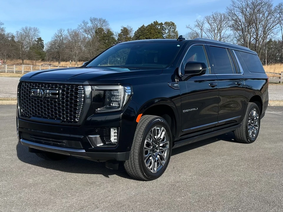 2024 GMC Yukon 5th Gen - Image 2 of 12