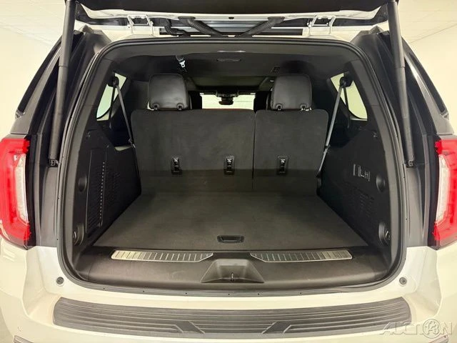 2024 GMC Yukon 5th Gen - Image 8 of 12