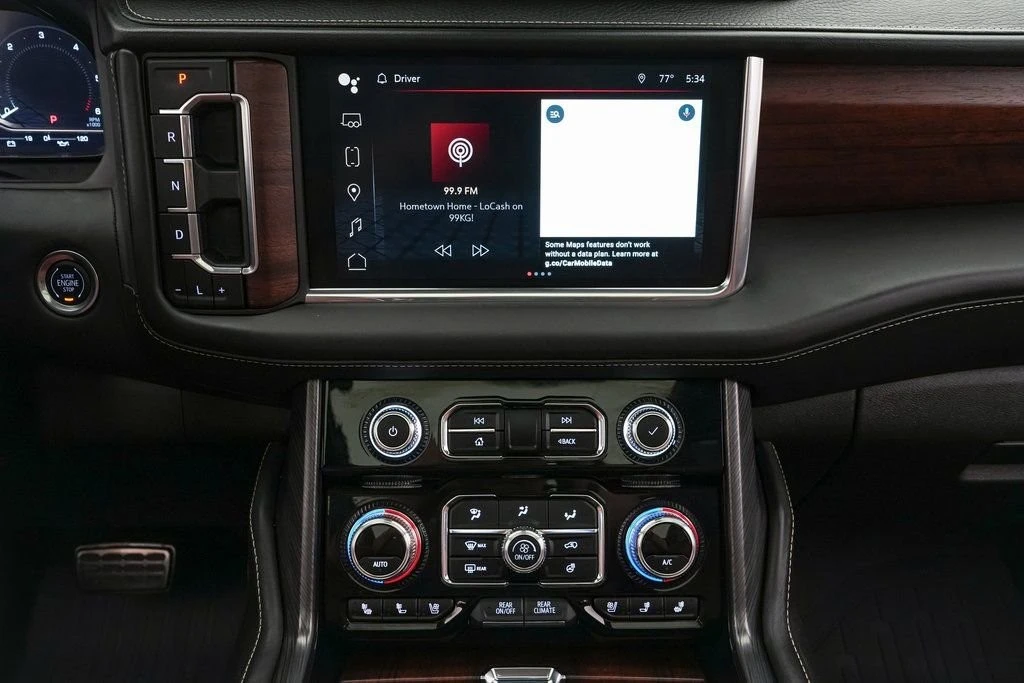 2024 GMC Yukon 5th Gen - Image 17 of 21