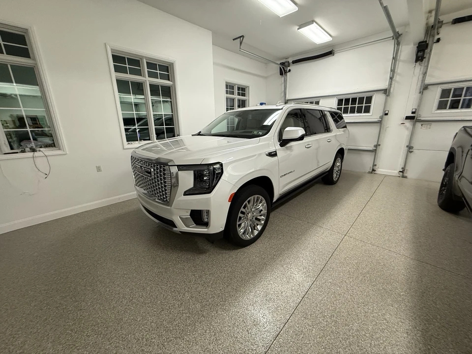 2024 GMC Yukon 5th Gen - Image 2 of 8