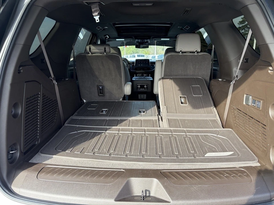 2024 GMC Yukon 5th Gen - Image 6 of 12