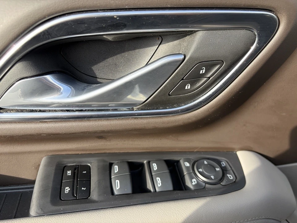2024 GMC Yukon 5th Gen - Image 8 of 12