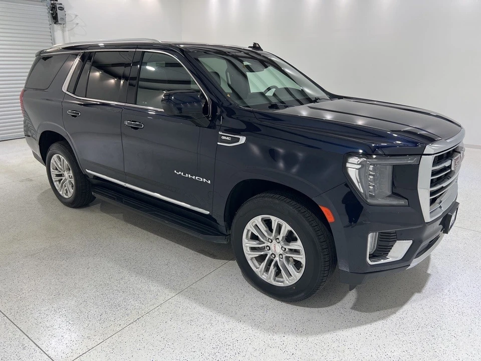 2024 GMC Yukon 5th Gen - Image 7 of 12