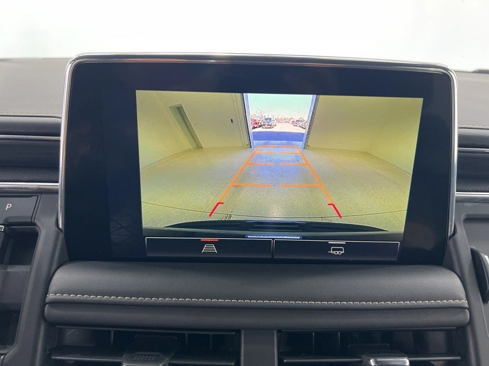 2024 GMC Yukon 5th Gen - Image 13 of 21