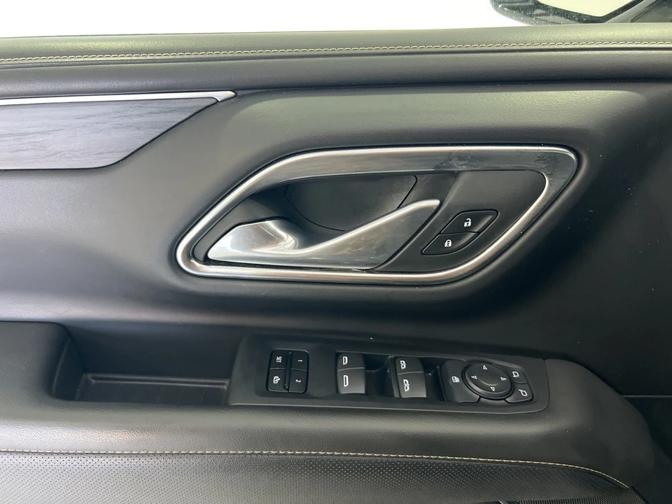2024 GMC Yukon 5th Gen - Image 20 of 21