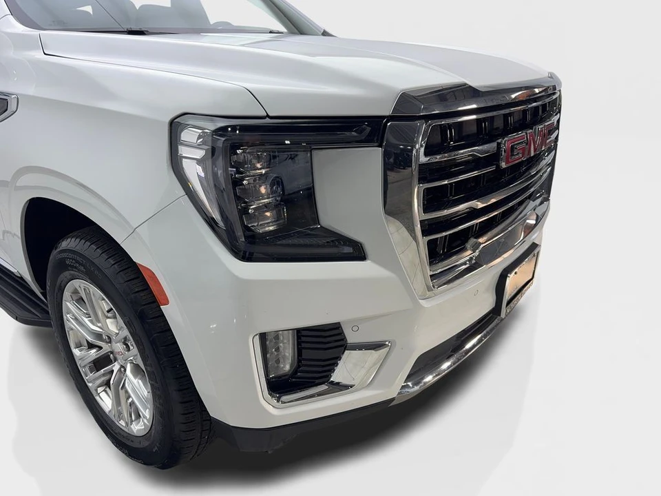 2024 GMC Yukon 5th Gen - Image 17 of 21