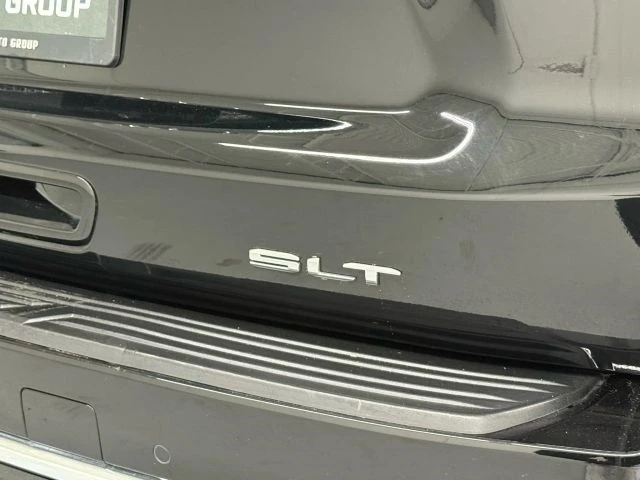 2024 GMC Yukon 5th Gen - Image 15 of 21
