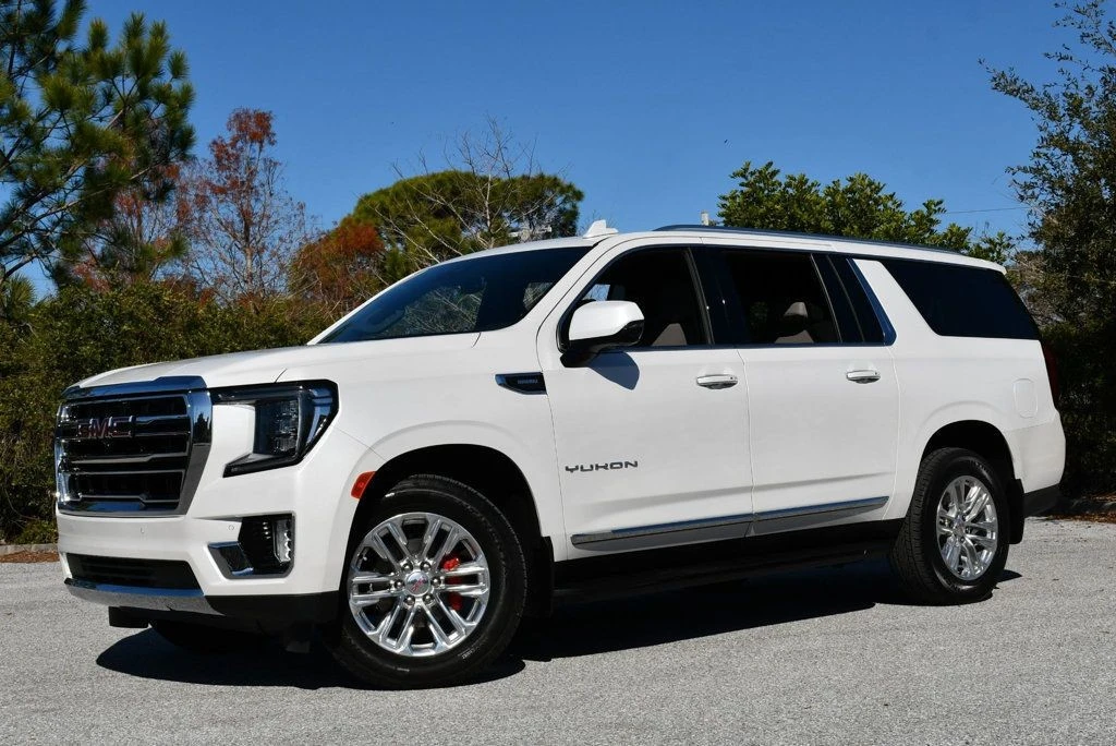 2024 GMC Yukon 5th Gen - Image 2 of 12