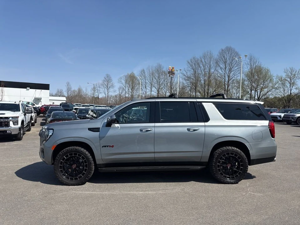 2024 GMC Yukon 5th Gen - Image 2 of 21