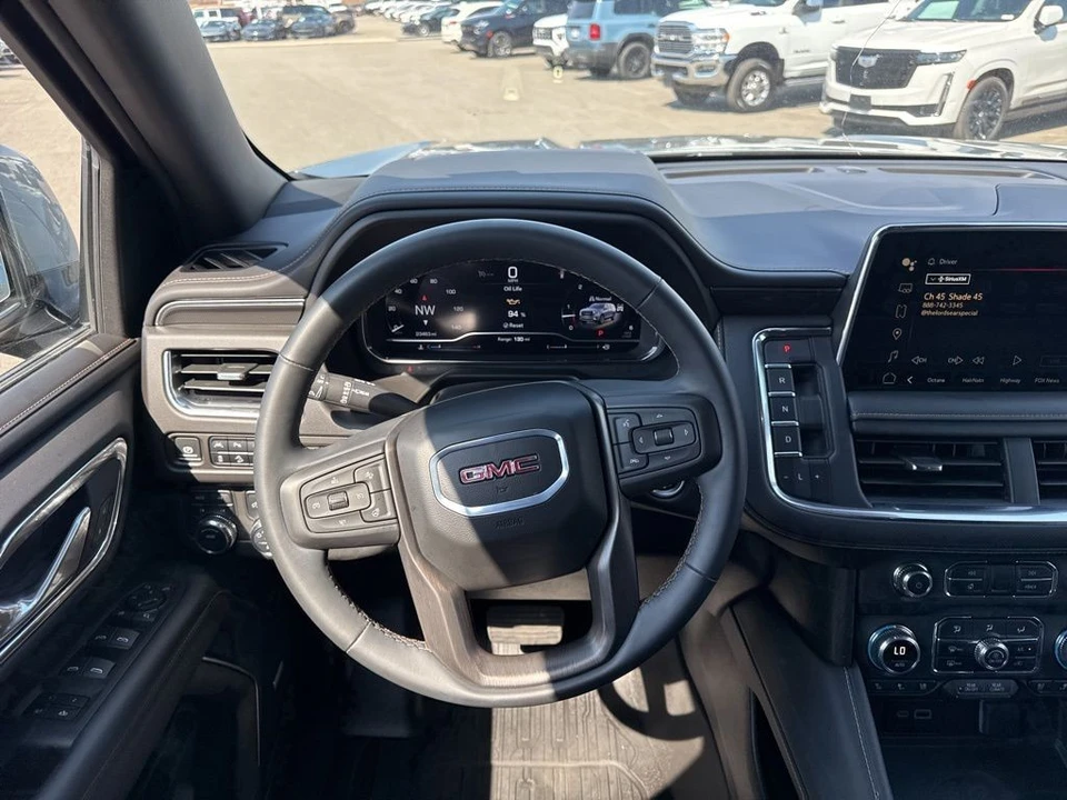 2024 GMC Yukon 5th Gen - Image 17 of 21